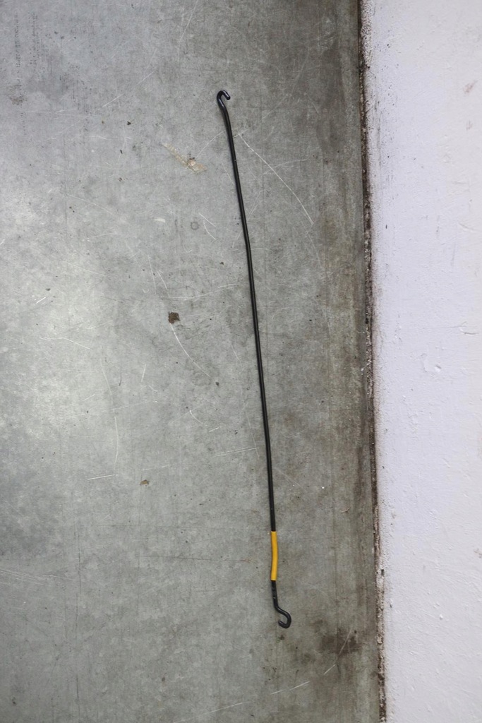 фото №1, Опора bat капот mercedes gla w156 x156 2013-2017