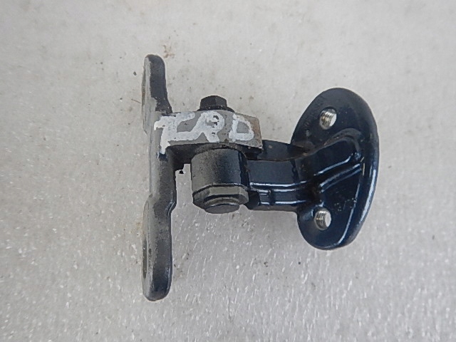 фото №1, Volvo s40 ii v50 правый нижний петля дверь задняя