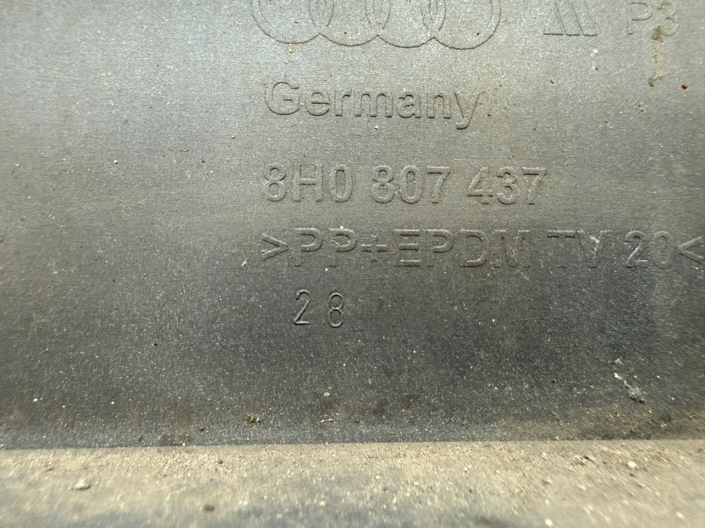 фото №9, Бампер перед передній audi a4 b6 cabrio 8h0807437