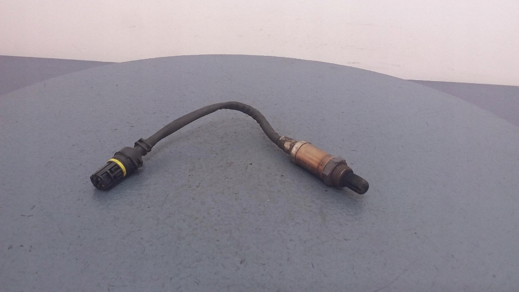 Купить Bmw e39 2.2b датчик лямбда-зонд 17420509 0258003477