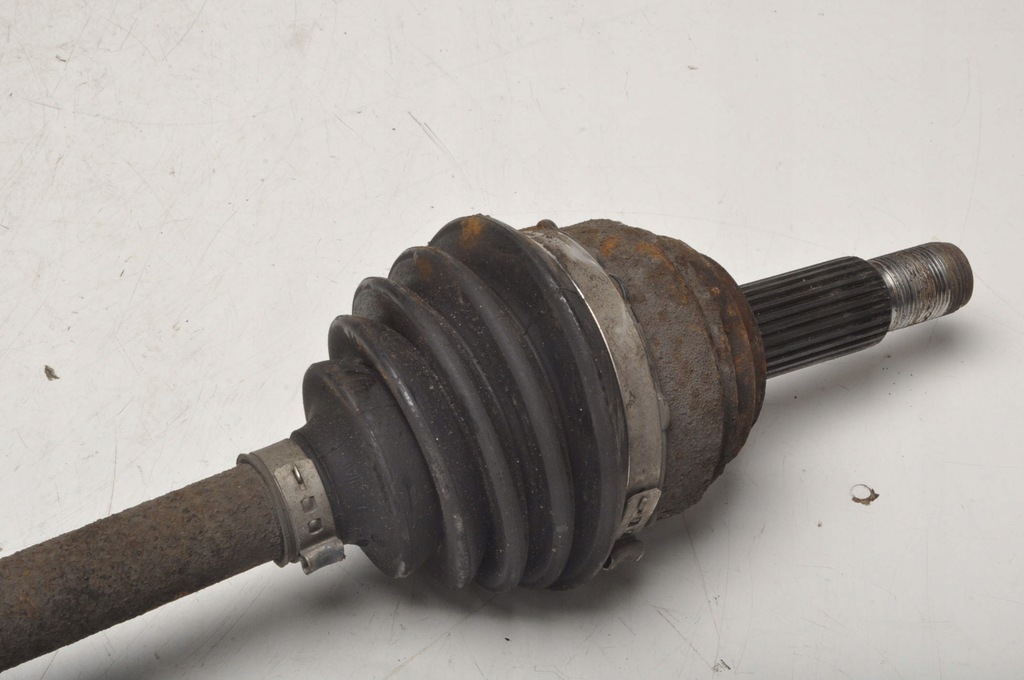 фото №5, Ford fiesta mk7 приводной вал правая длинная