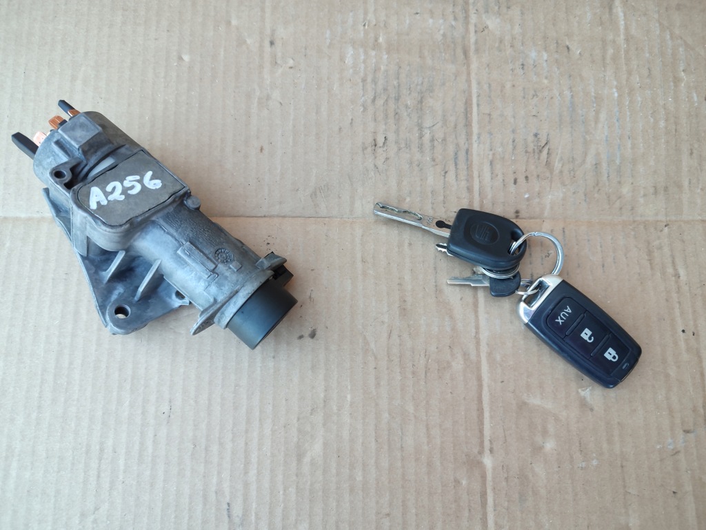 фото №1, Замок зажигания + ключ seat cordoba ii europa 4b0905851c