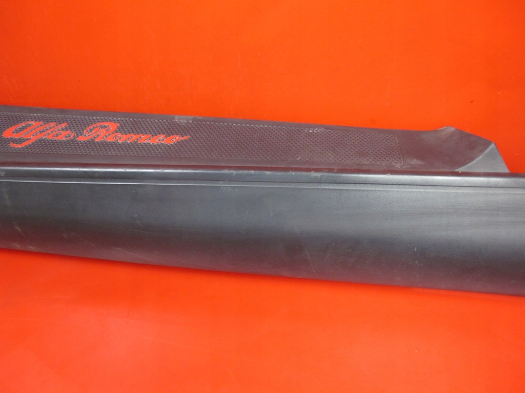 фото №5, Alfa romeo spider молдинг порог порог левая