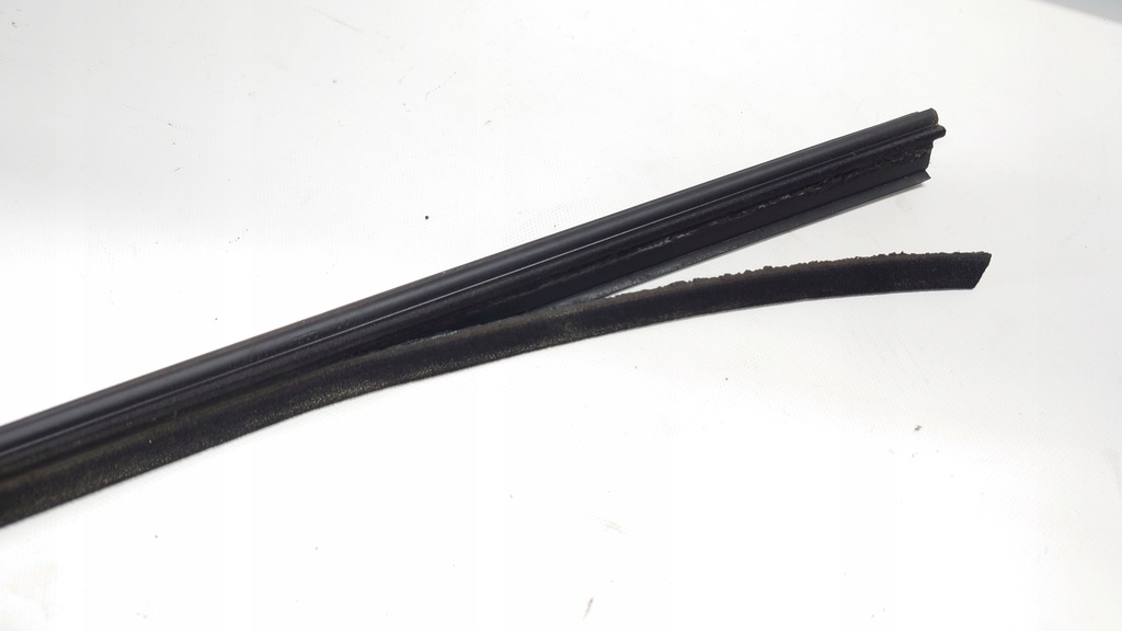 фото №5, Молдинг ущільнювач двері ліва honda cr-z crz 10-16