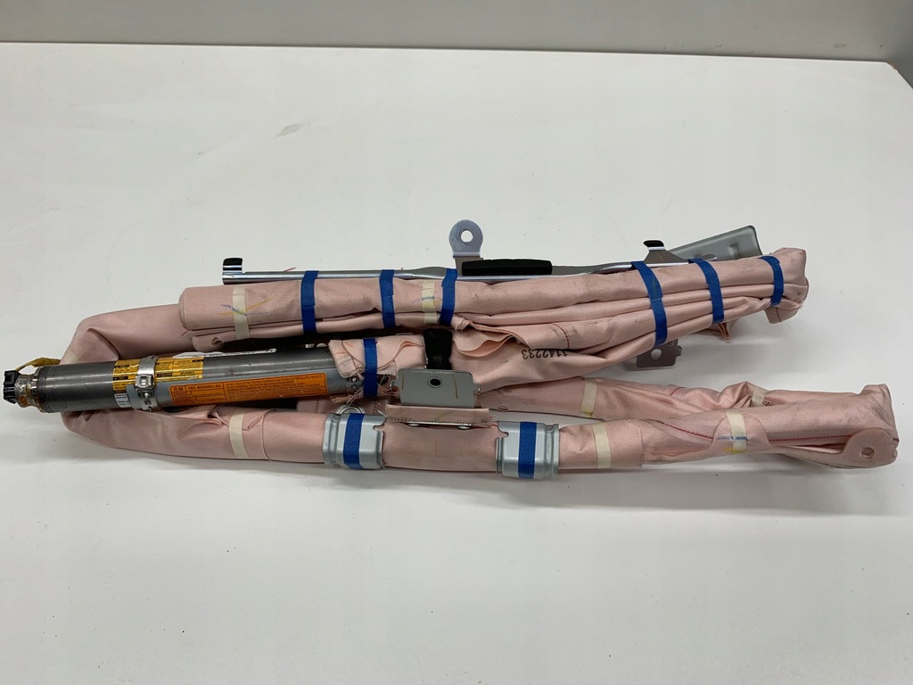 фото №1, Subaru levorg шторка безпеки права оригінал