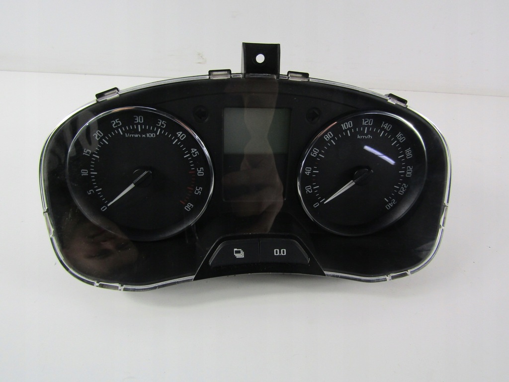 фото №10, Skoda fabia ii 5j счетчик приборы 1,6tdi механическая коробка передач 5j0920810d