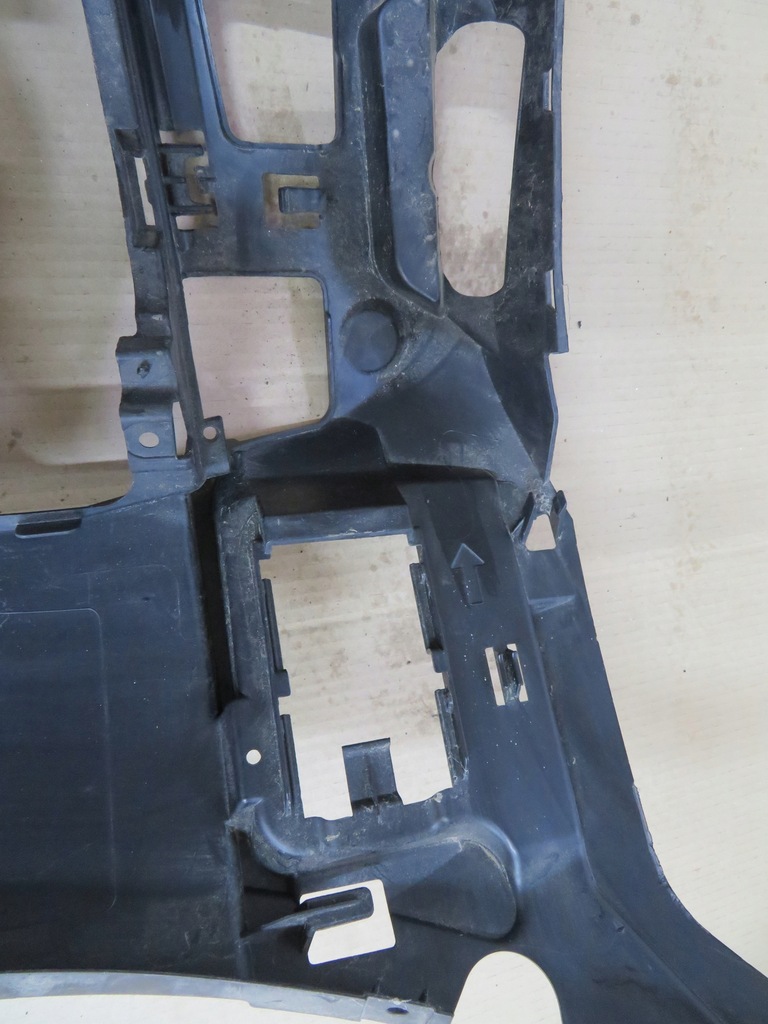 фото №12, Bmw 6 g32 кронштейн напрямна бампера правий перед 51117415580