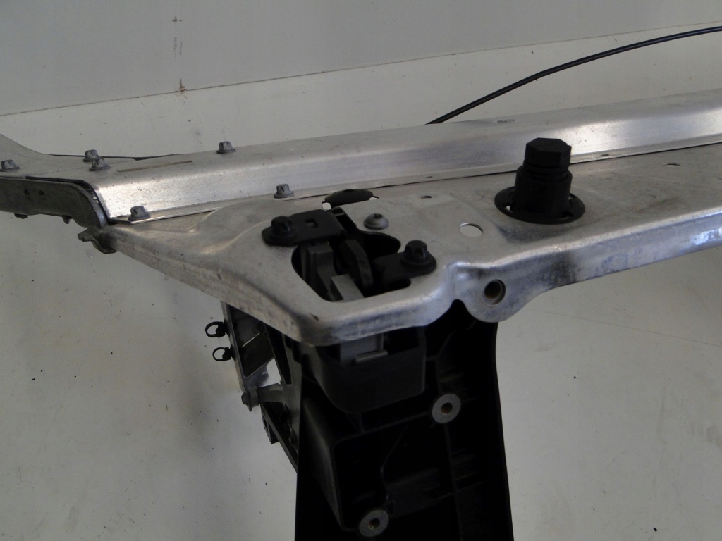 фото №13, Mercedes pas передний усилитель glc 253 x253 w253 a2536201801 lift