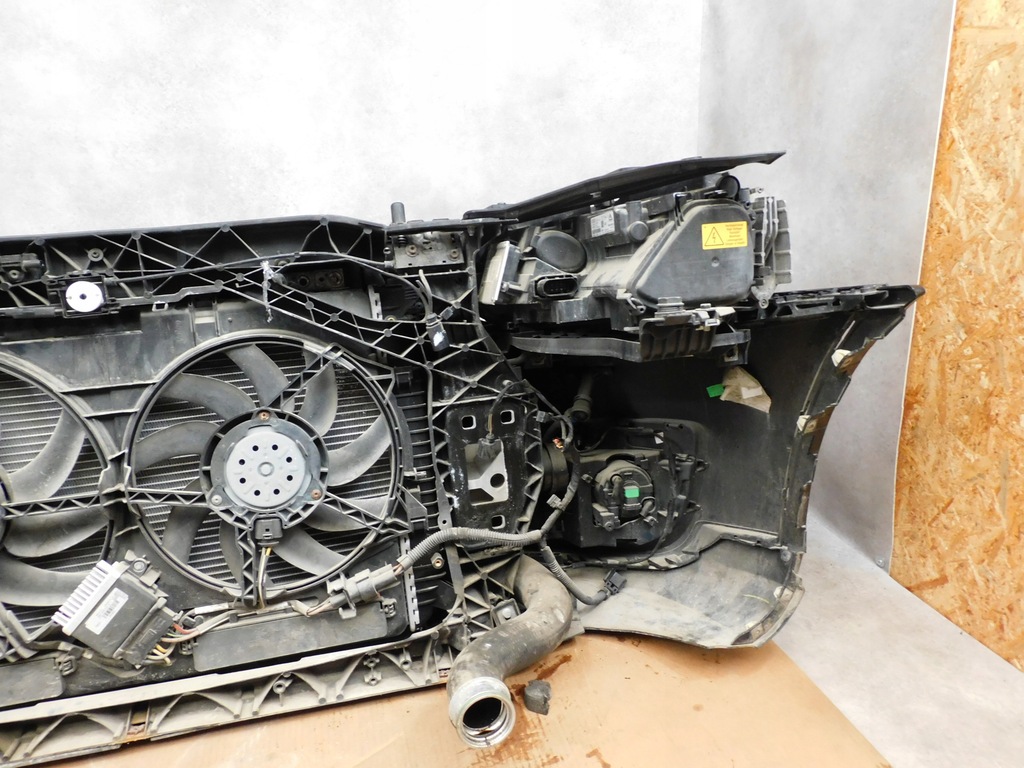 фото №13, Audi q3 8u kompletny перед бампер лампи капот pas ксенон