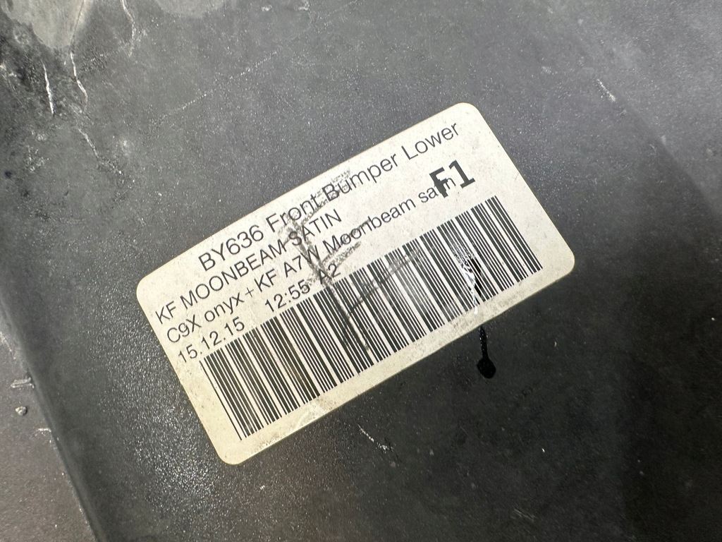 фото №16, Бампер перед спойлер bentley bentayga