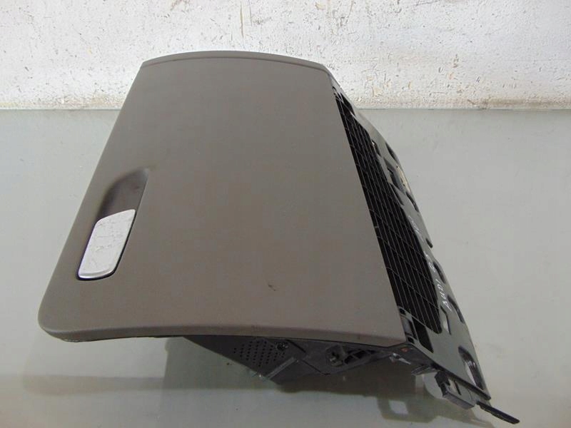 фото №6, Бардачок audi q5 8r