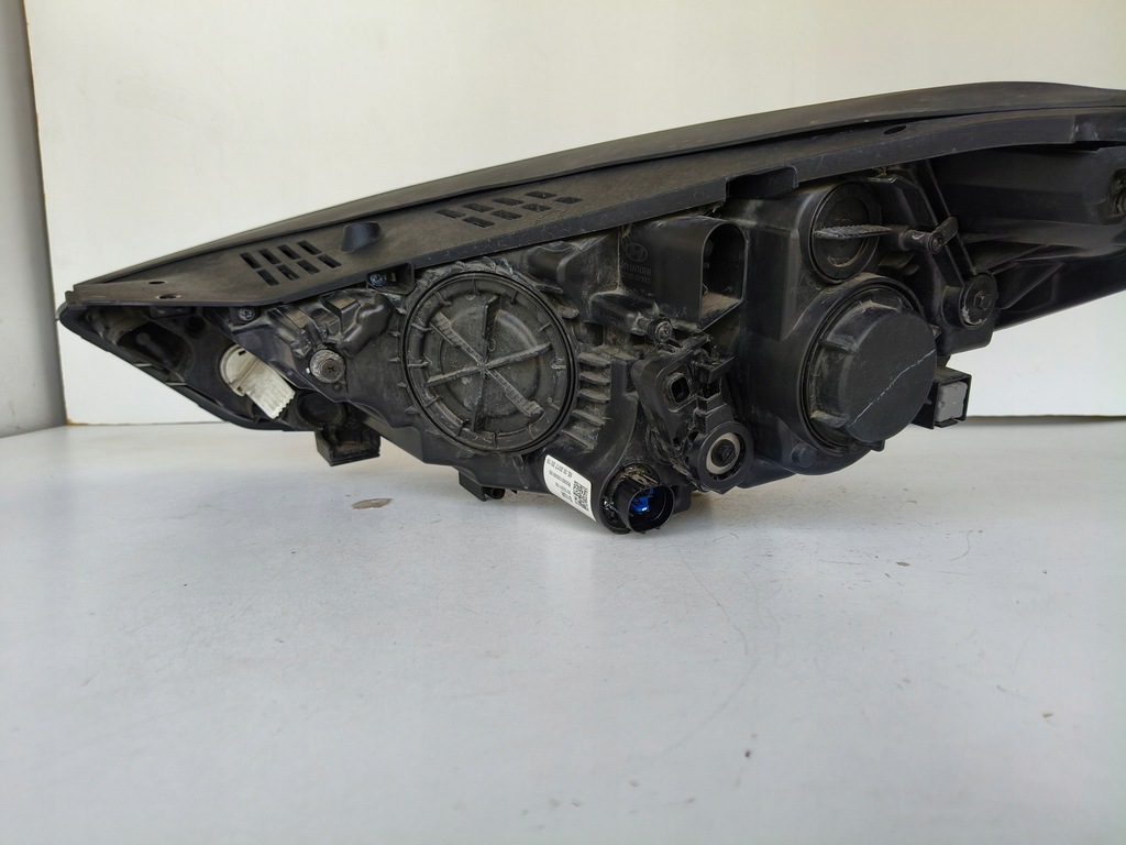 фото №8, Лампа правая фара hyundai tucson iii 15-