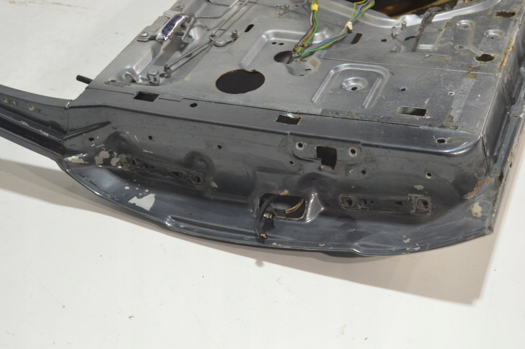 фото №11, Дверь правое задняя mercedes w126 1267300805 версия long sel