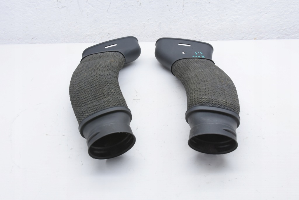 фото №3, Mercedes slk r171 w171 3.5 v6 труба воздухозаборник воздуха правый