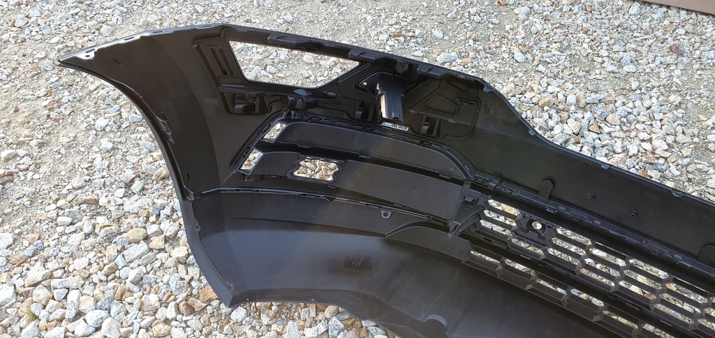 фото №13, Skoda оригинальный номер 57a807221 бампер передний