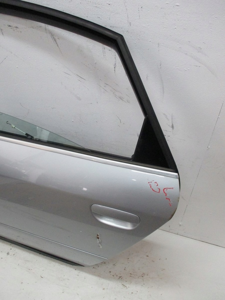 фото №5, Двері ліва задні audi a6 4b0 sedan