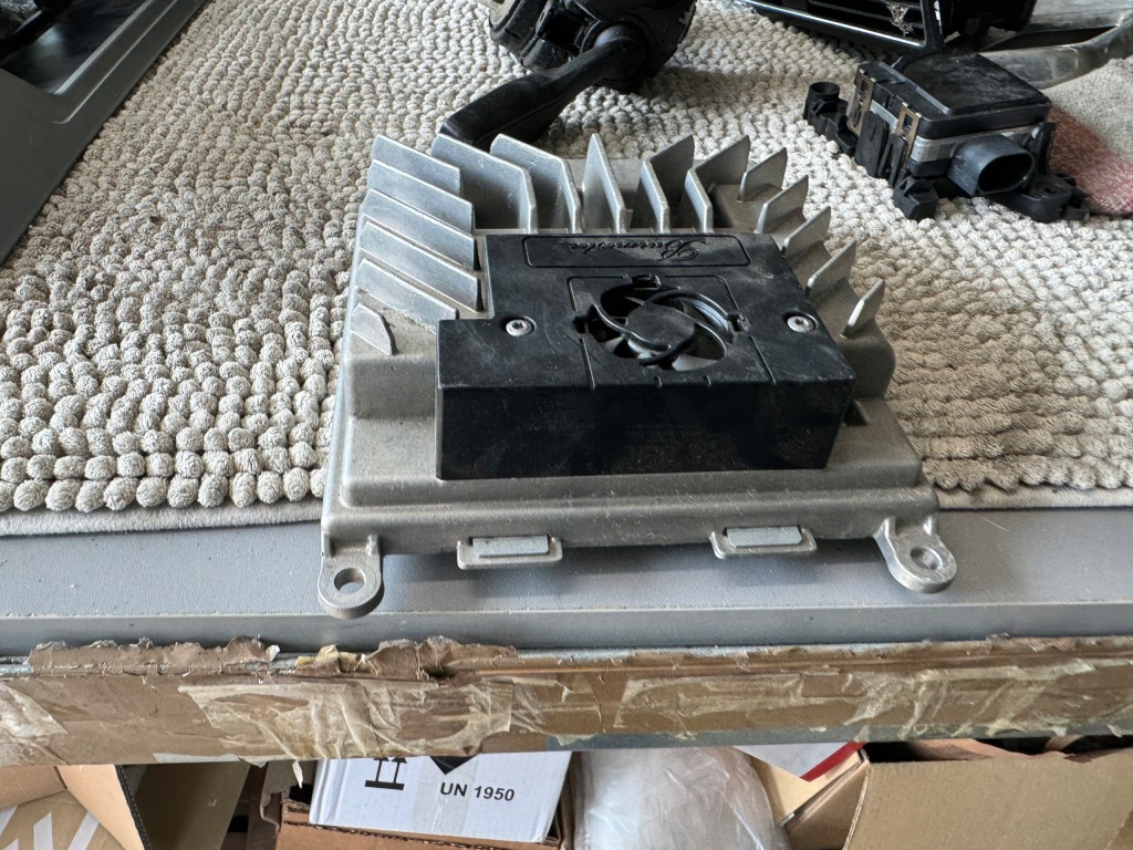 фото №5, Mercedes підсилювач burmester pasuje do w205 w217 w222 w253