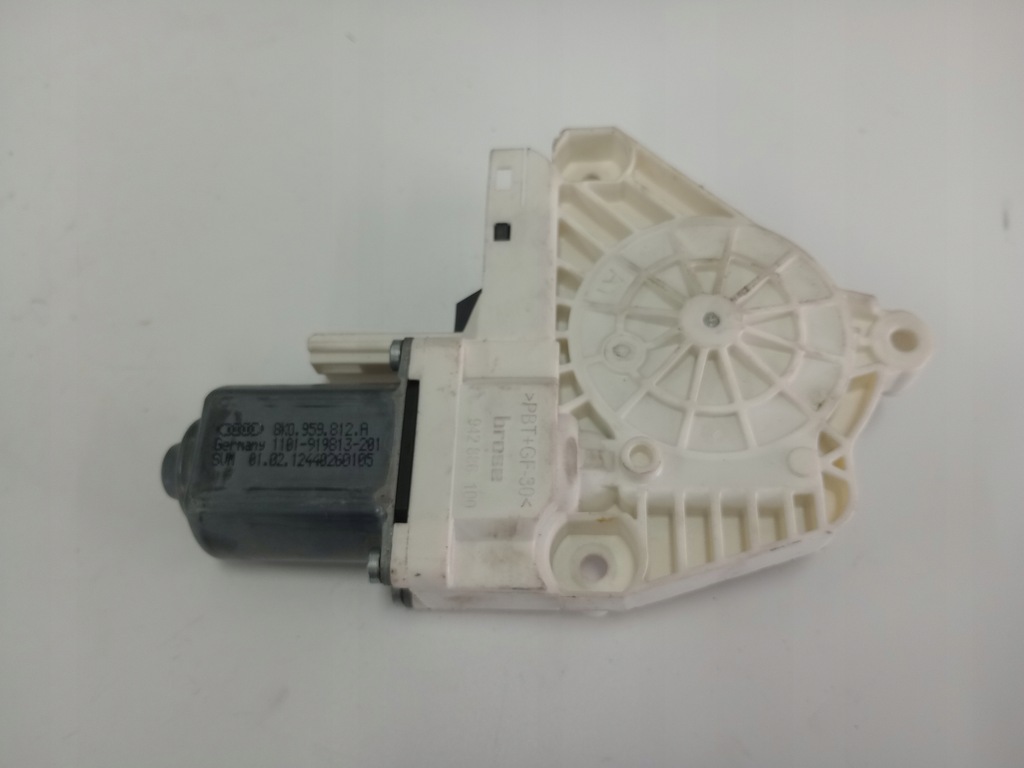 фото №13, Моторчик стекло правый задняя vw touareg 7p audi 8k0