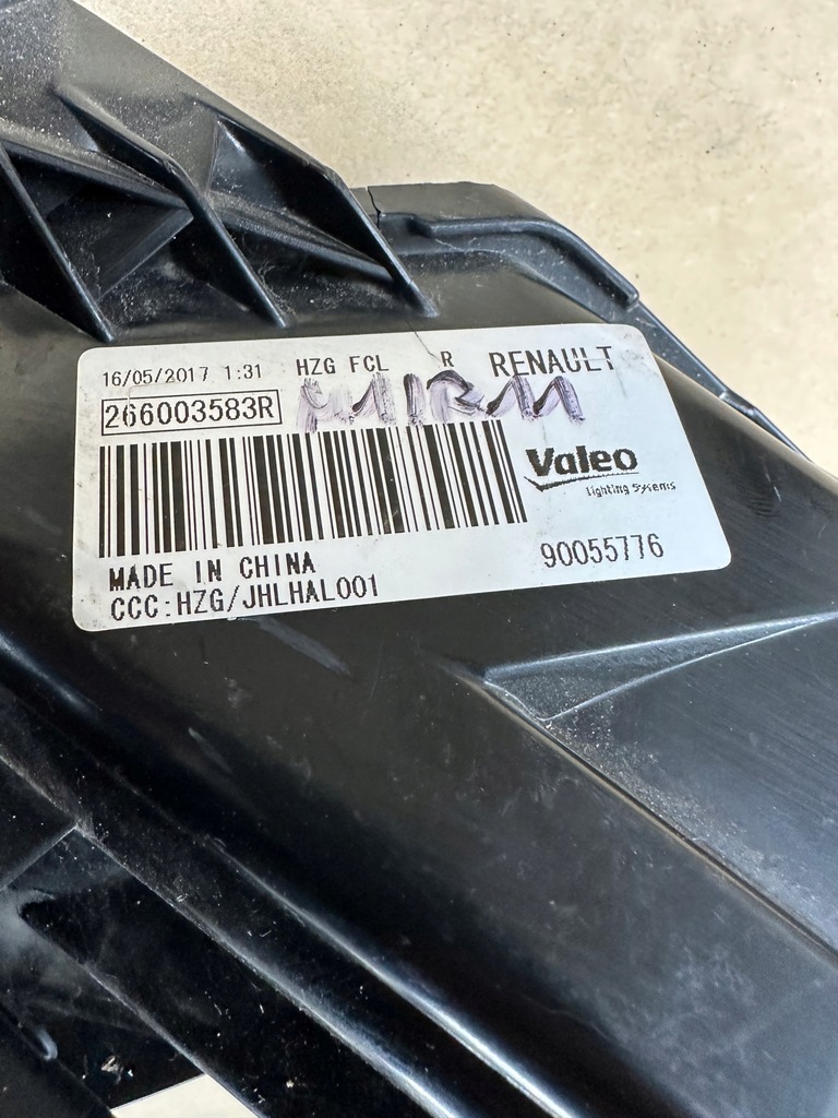 фото №11, Renault koleos ii протитуманна фара led правий 266003583r