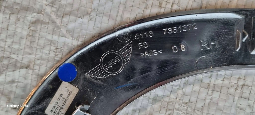 фото №2, Рамка правая лампы передней mini clubman f54 14-