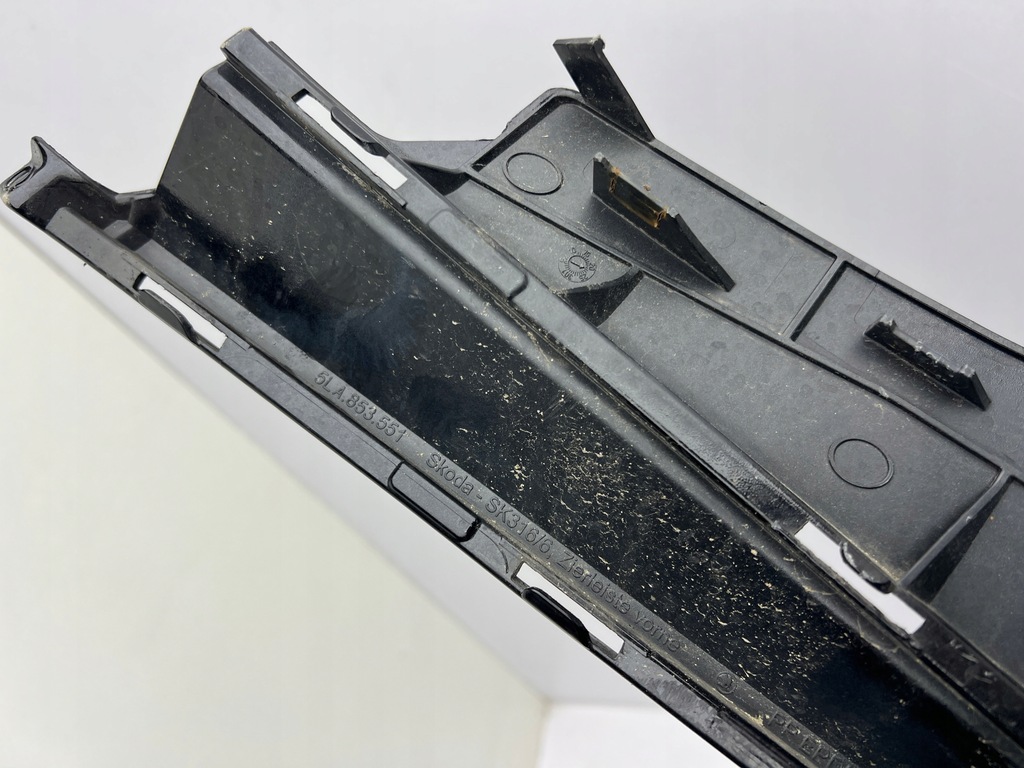 фото №8, Skoda enyaq 5la sportline накладка спойлер бампера передний перед 20-