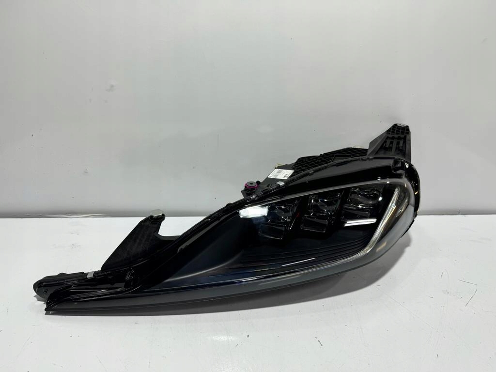 фото №11, Toyota supra full led czerwona usa лампа левая