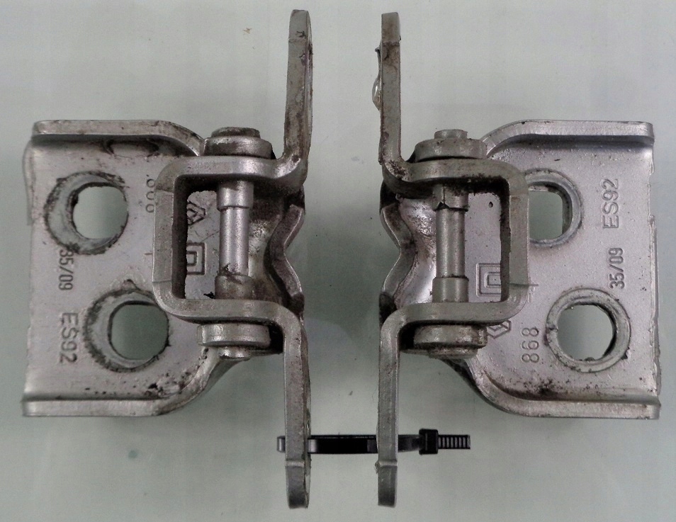 фото №1, Dacia logan van 09 петлі петля двері праве задня