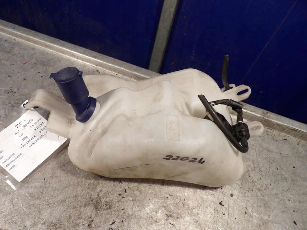 фото №1, Alfa romeo 147 бак омивача 1,6b