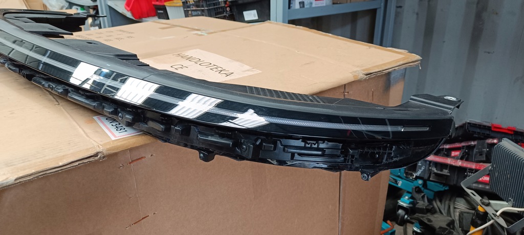 фото №1, Hyundai kona ii - лампа передняя led drl