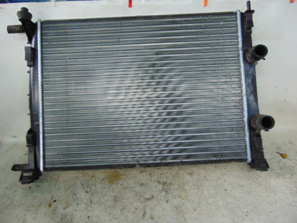 фото №1, Renault megane радиатор ---
