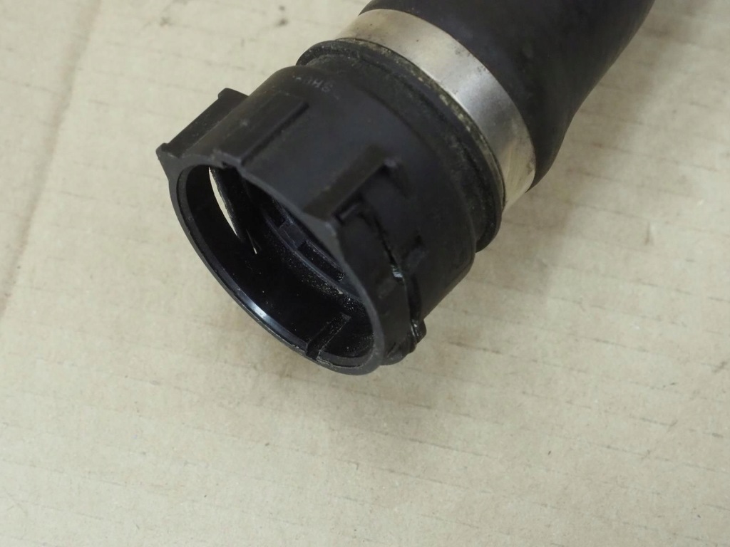 Шланг системы охлаждение bmw 7505229 Недорого