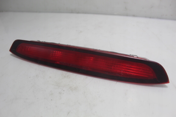 фото №1, Свет стоп-сигнал toyota corolla verso e120