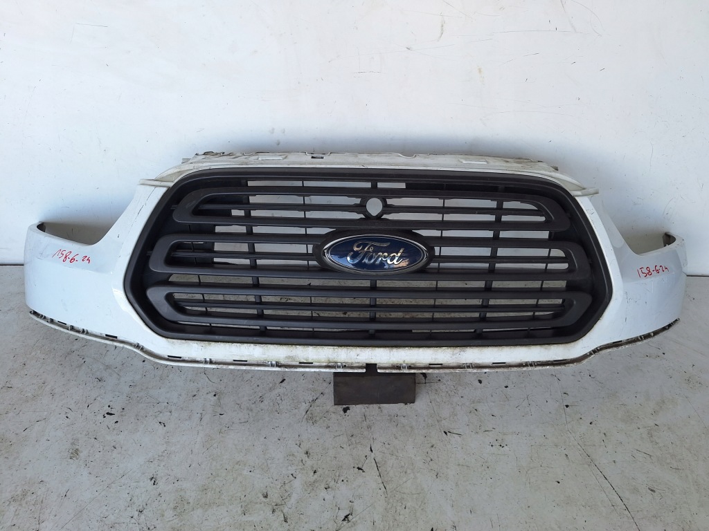 Купити Ford transit mk8 13-18 бампер решітка радіатора
