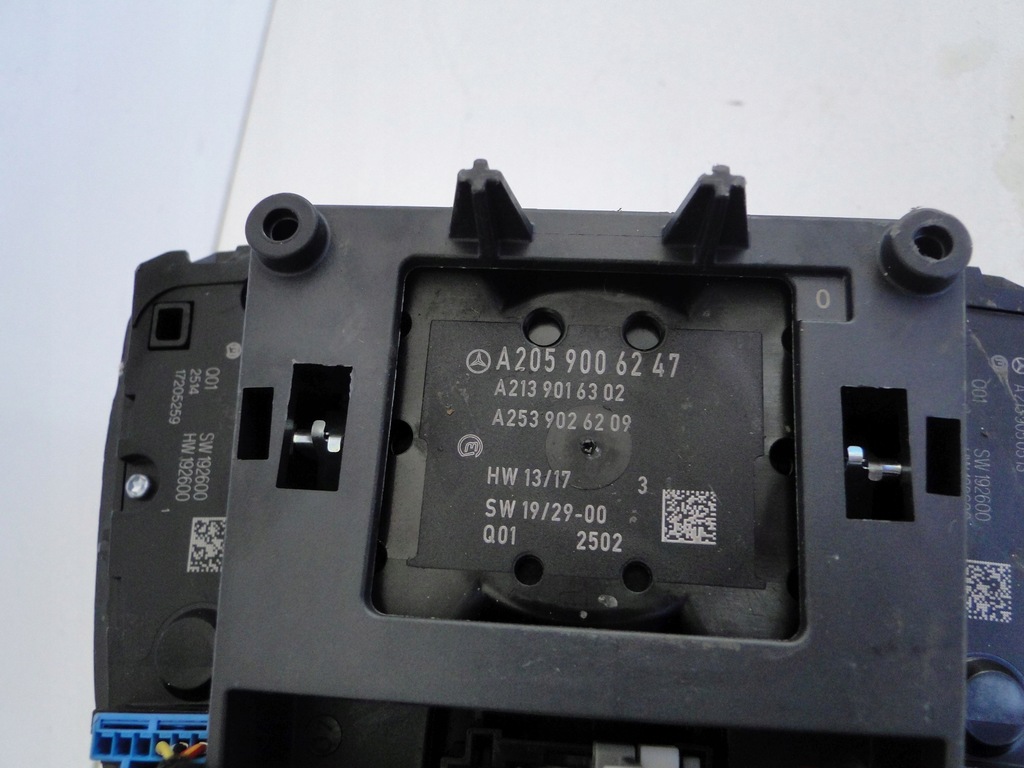 фото №9, Mercedes c klasa 205 w205 панель idrive a2059006247