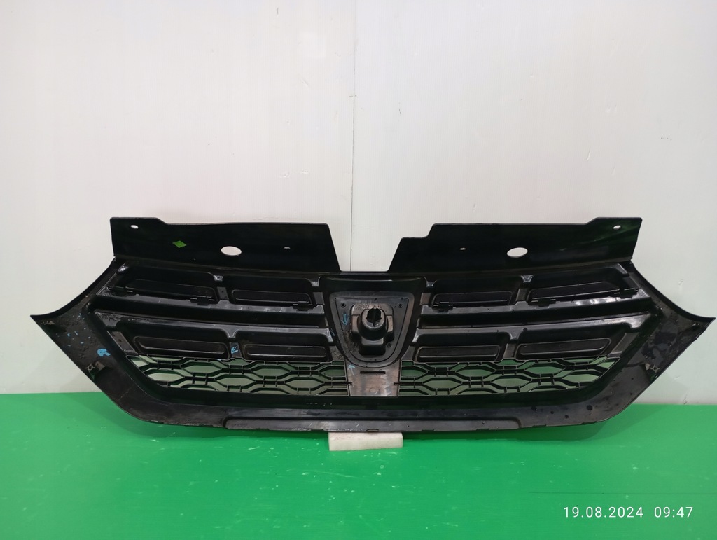 фото №11, Решётка радиатора решётка радиатора бампера перед dacia lodgy lift 17-22 623107630r