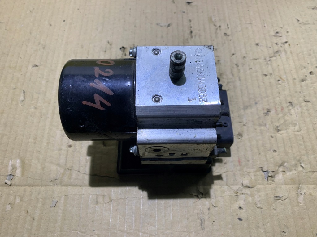 фото №1, Насос abs lancia ypsilon 54084694d