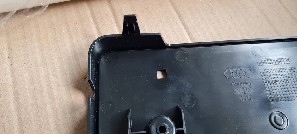 фото №11, Sq8 4m q8 рамка номерного знака реєстраційний перед usa 4m8807287