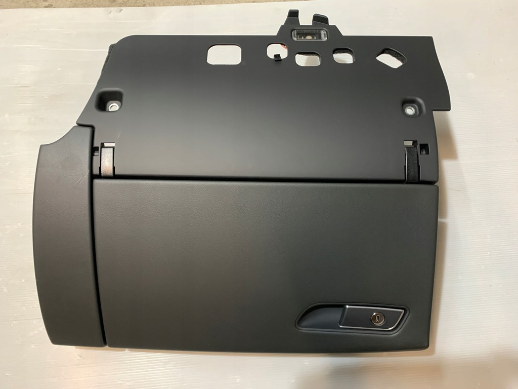 фото №1, Audi a8 d4 4h бардачок пасажира 88 km оригінал