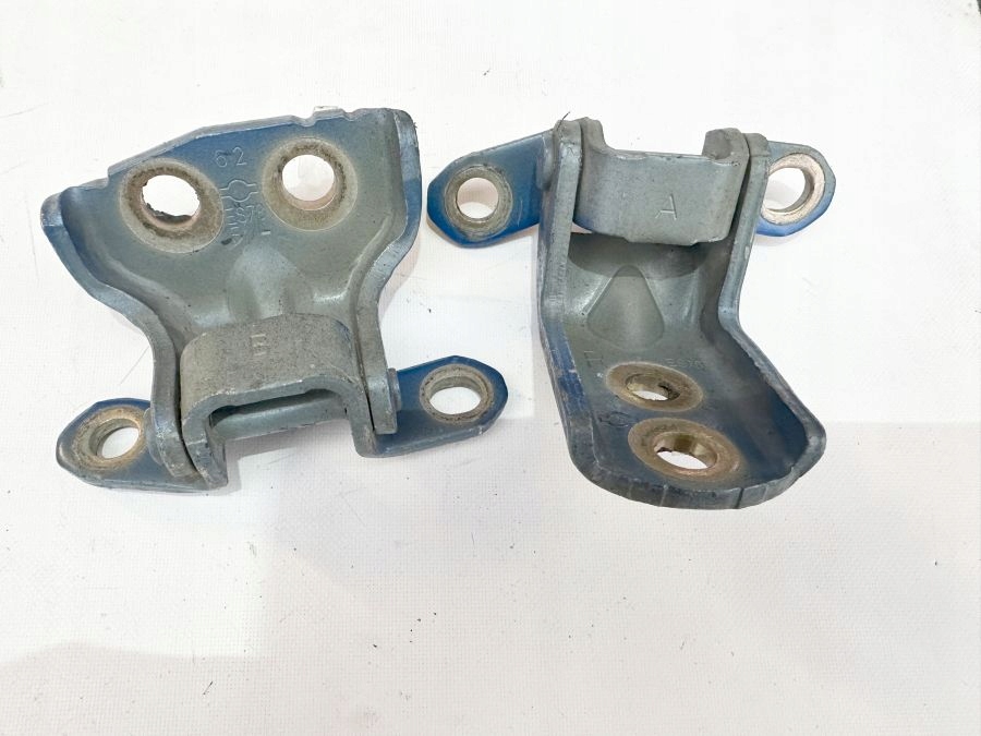 фото №1, Nissan note 2009r петля двері перед лівий es79 оригінал