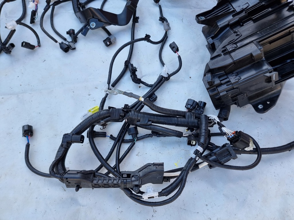 фото №6, Toyota sienna 2.5 hybrid xse limited жгут электропроводка отсек двигателя 2021-