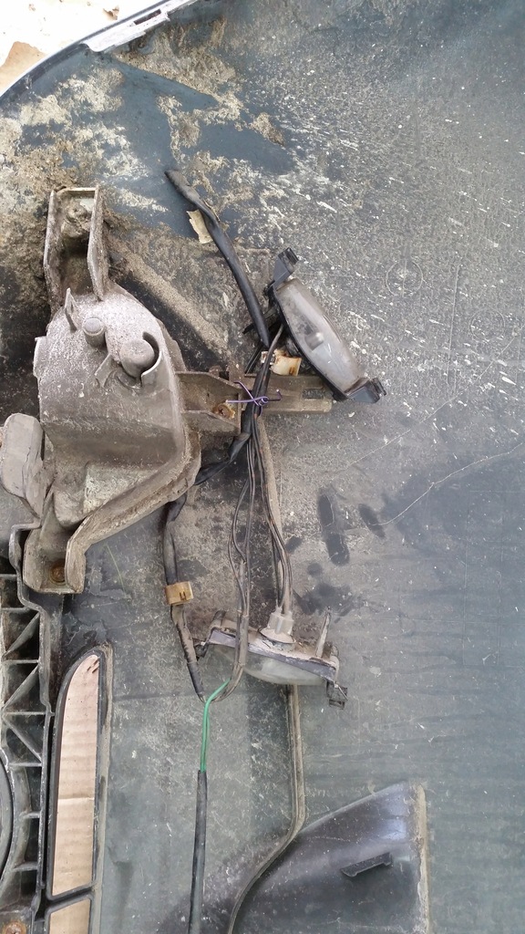 фото №9, Mazda 2 ii бампер задняя 06-