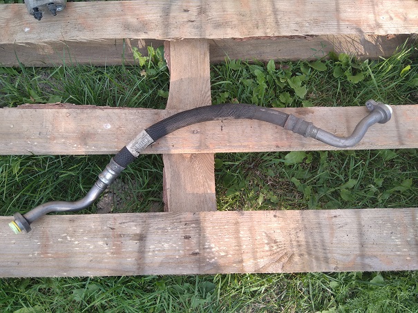 фото №1, Шланг кондиционера volvo v60 s60 2.0d d4 13r-