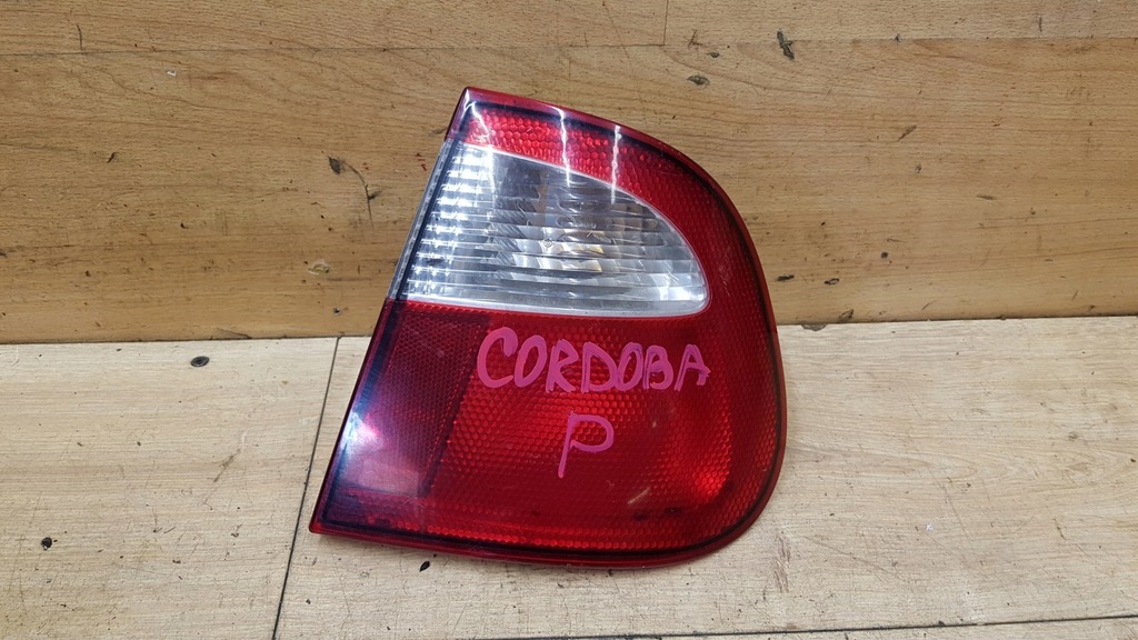 фото №1, Лампа задняя задняя правая seat cordoba sedan