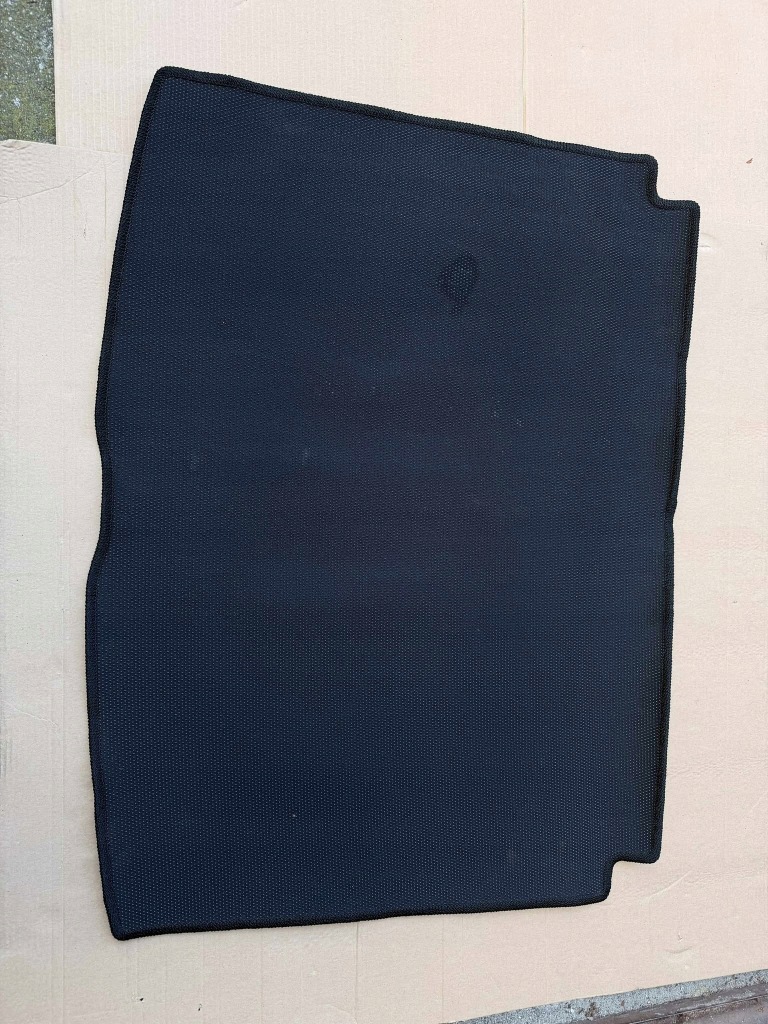 Купить Mercedes klasa b w247 обшивка коврик мат пол багажника