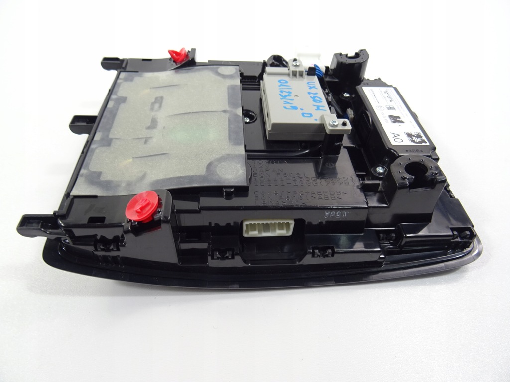 фото №12, Lexus ux 250h лампа потолочный 867e1-33011