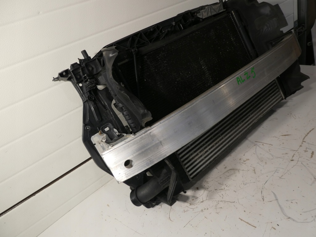 Балка ремень передний радиатор audi q3 8u0805661 Цена