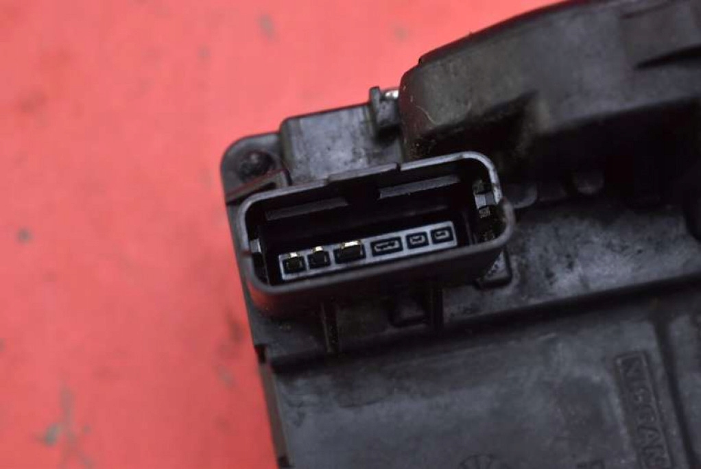 фото №7, Замок двері лівий перед передній eu nissan note 1 i e11 05-09