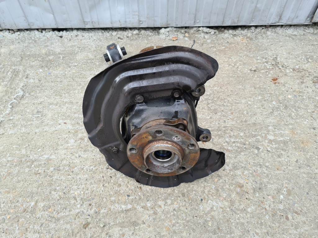 Купить Bmw x3 f25 3.0d поворотный кулак xdrive левый перед 6787679