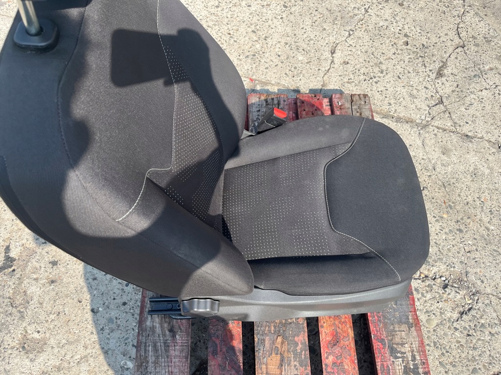 фото №8, Ford transit courier 1.0 eco 21r сиденье пассажира перед правый оригинал europa