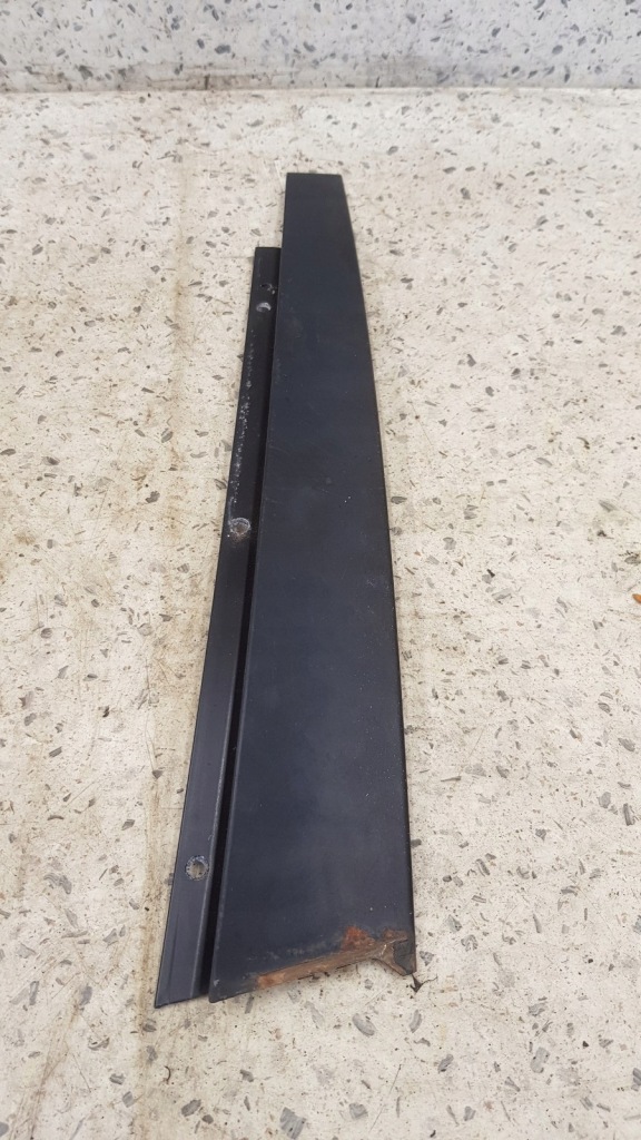 Купити Молдинг накладка стійка перед пара bmw e39 рестайлінг